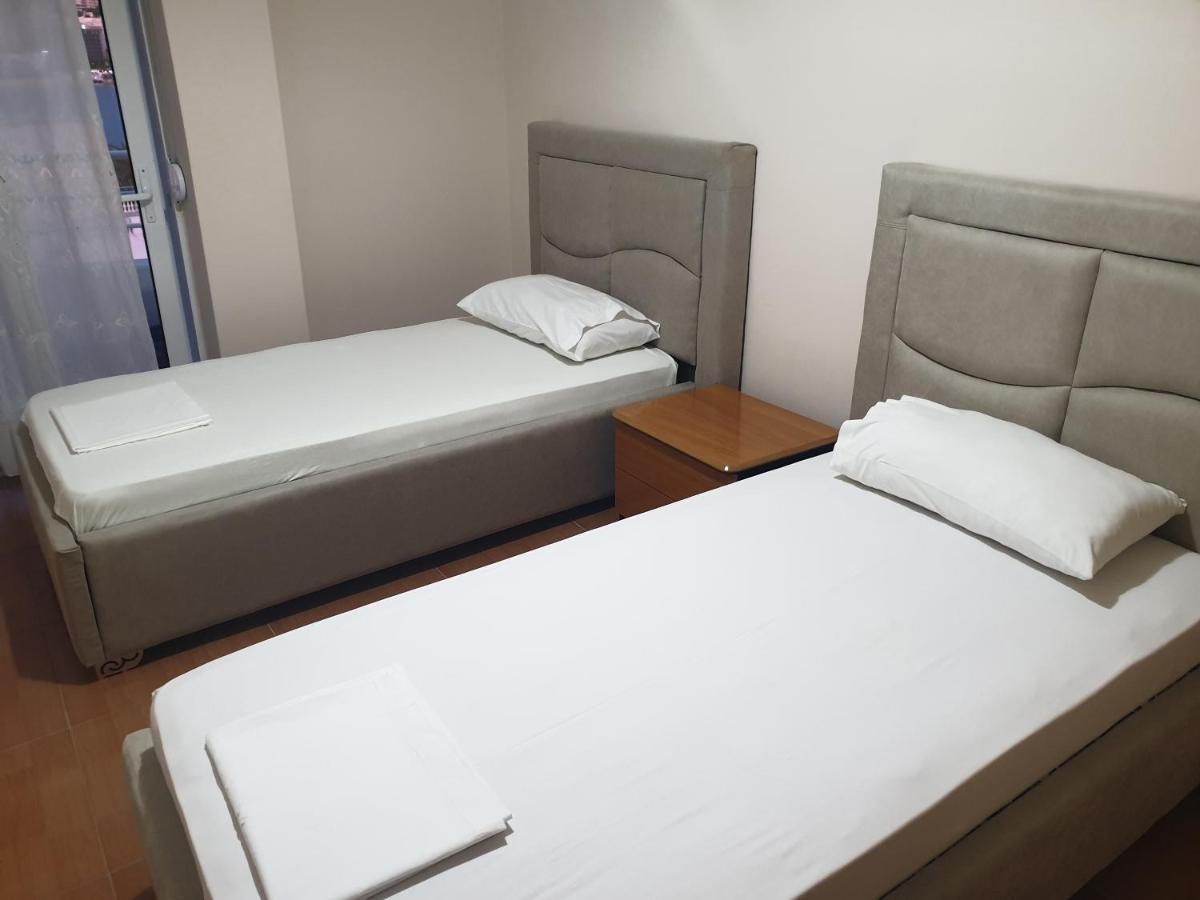 Stephan Apartments Sarandë Buitenkant foto