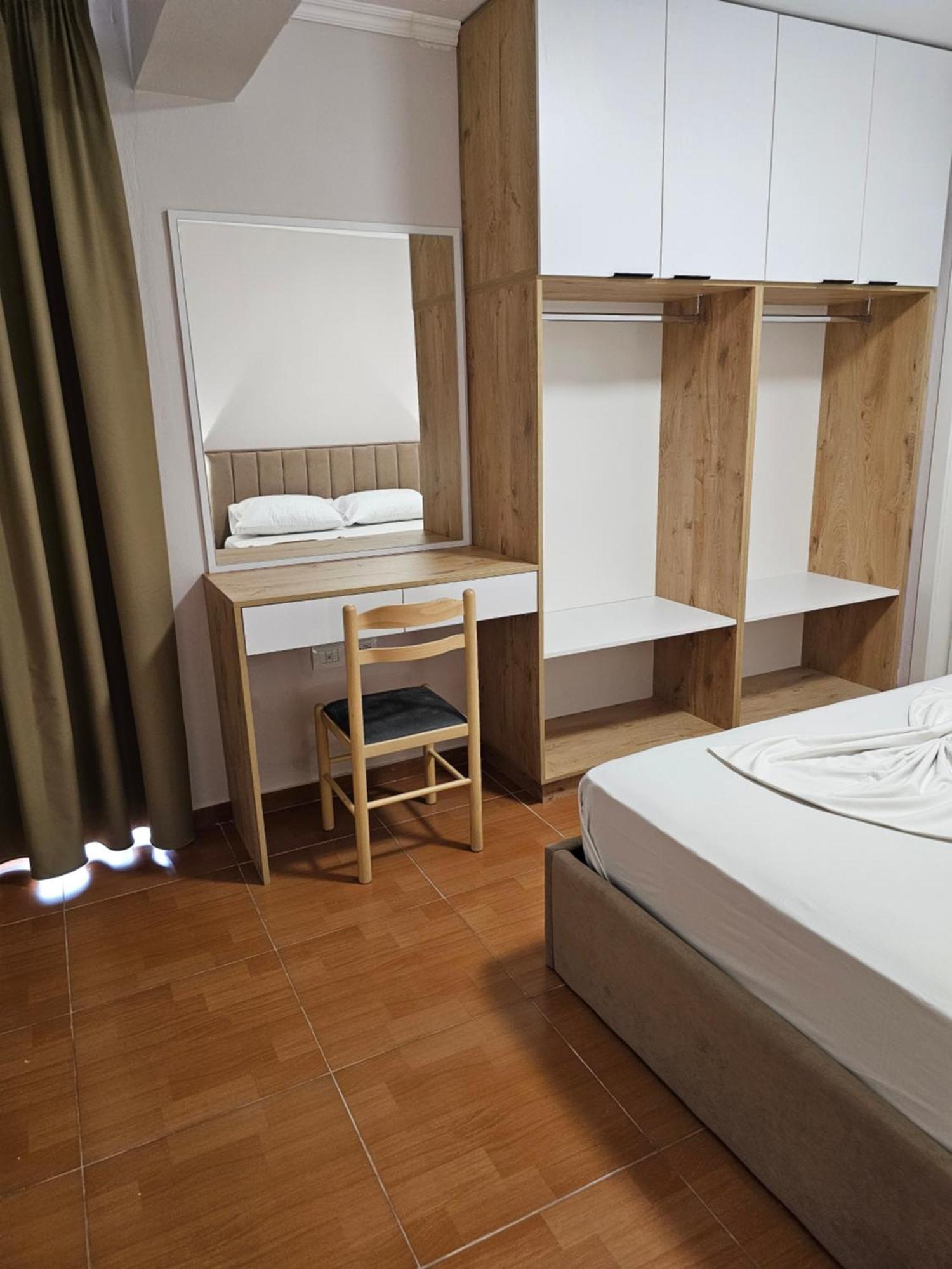 Stephan Apartments Sarandë Buitenkant foto